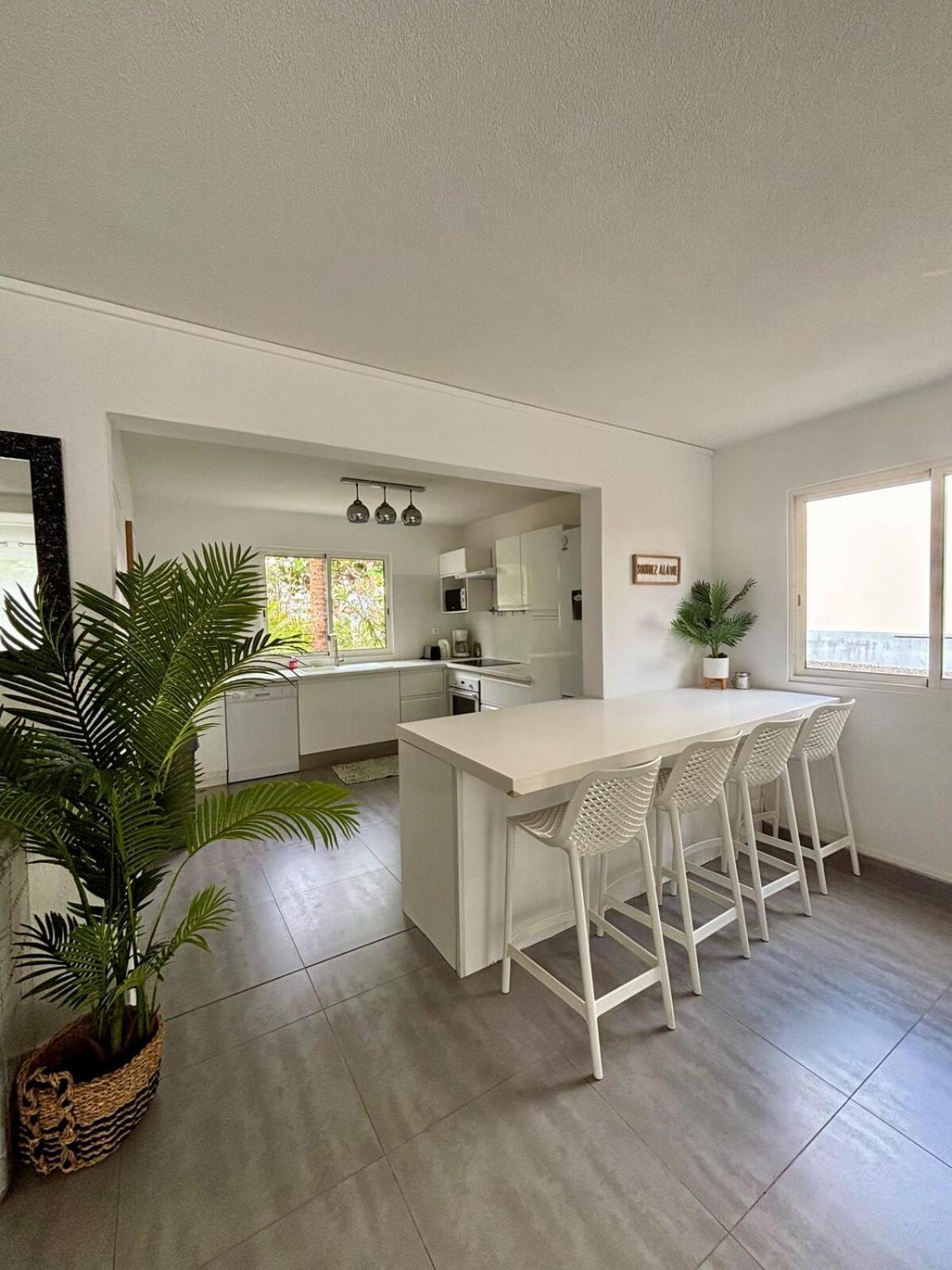 Villa Magellan, Walkable Orient Bay Beach, Private Pool מראה חיצוני תמונה